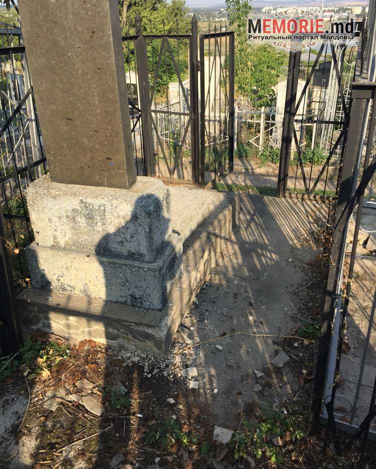 Ремонт захоронения на Еврейском кладбище в Бельцах